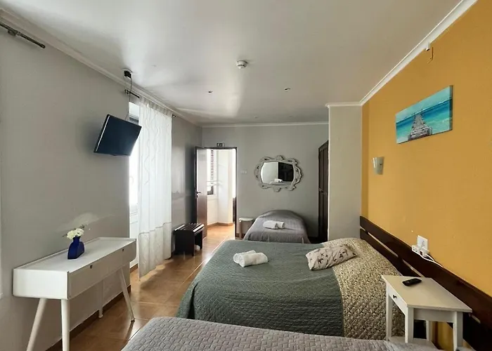 Residencia Aviz בית הארחה פניש