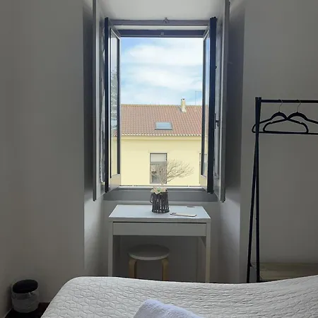 ゲストハウス Residencia Aviz *