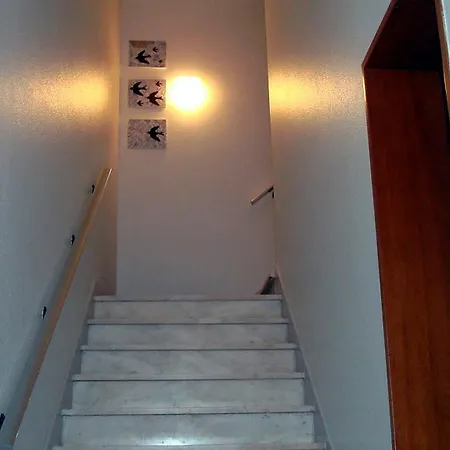 ゲストハウス Residencia Aviz *